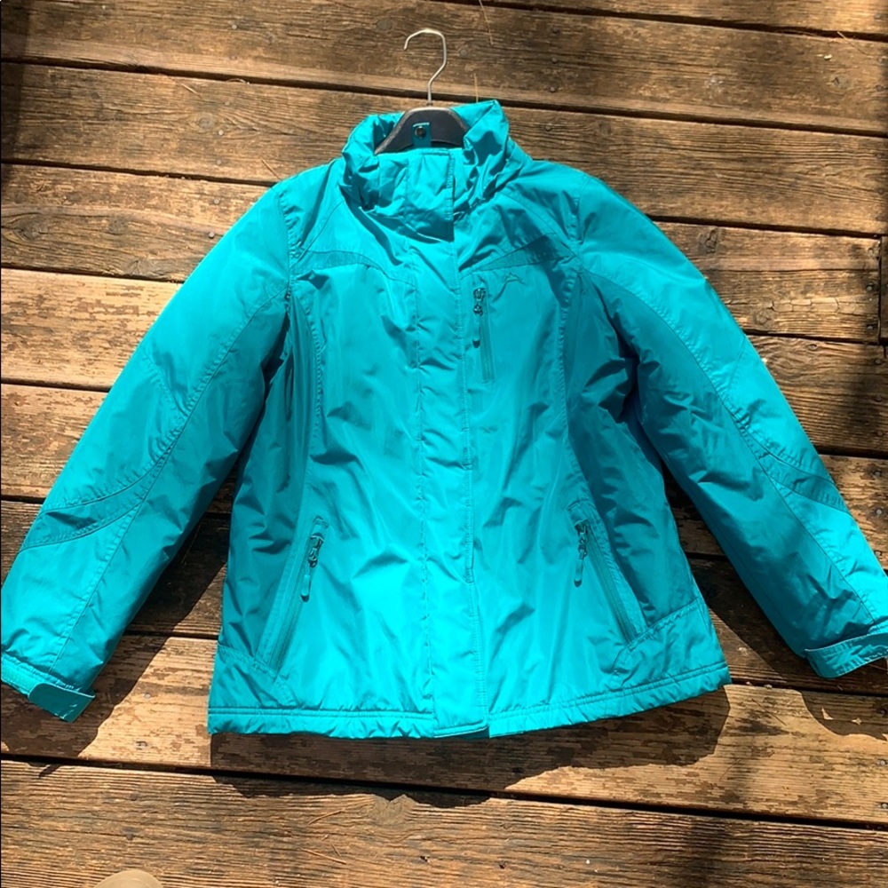 Teal snow coat! Never worn!